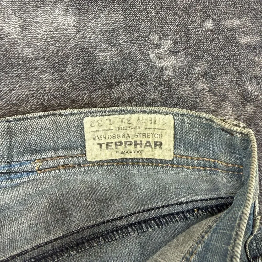 Diesel Slim-Carrot Tepphar Denim Distressed Jeans Men's 31X32(32X30) 0886A *Read